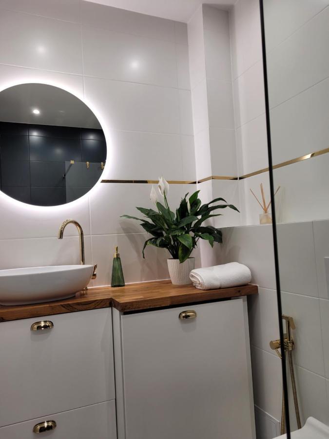 Apartament W Centrum Rowna 10 Kielce Esterno foto